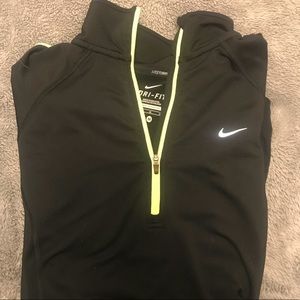 Nike Pullover